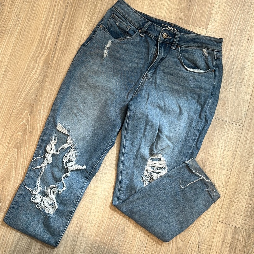 Ripped Rewash brand ankle jeans